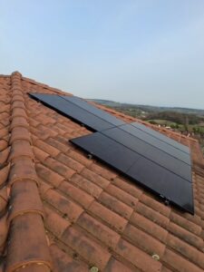 Installation photovoltaïque en surimposition, toiture particulier, Mancey
